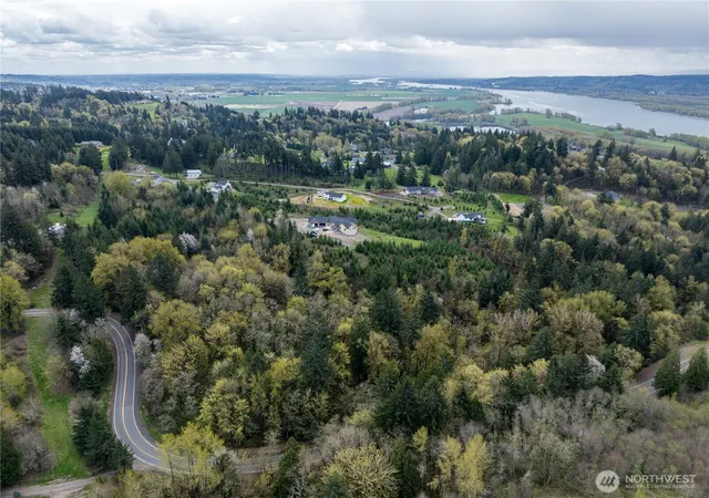 Photo 1 of Sale Pending at 577 Martins Blf Rd, Kalama, WA 98625 | MLS# NWM2540762 | Listing updated on 2026-09-27
