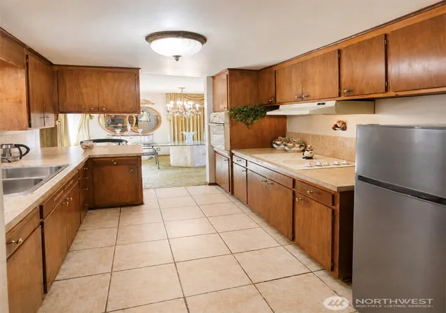 Photo 3 of Sale Pending at 5919 19th Avenue S, Seattle, WA 98108 | MLS# NWM2540784 | Listing updated on 2026-09-21