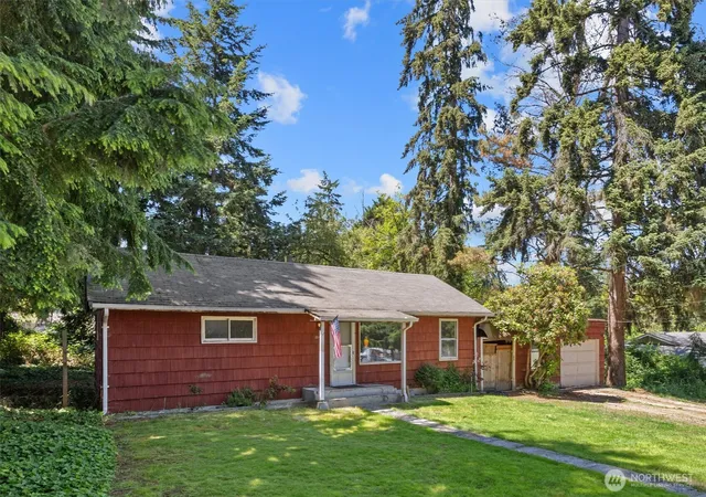 Photo 2 of Sale Pending at 20430 52nd Avenue W, Lynnwood, WA 98036 | MLS# NWM2540803 | Listing updated on 2026-09-25