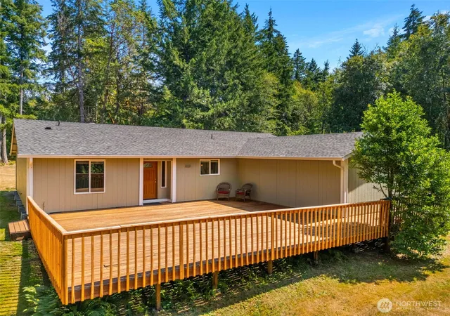 Photo 2 of Sale Pending at 8910 Hunter Point Rd Nw, Olympia, WA 98502 | MLS# NWM2540836 | Listing updated on 2026-09-25