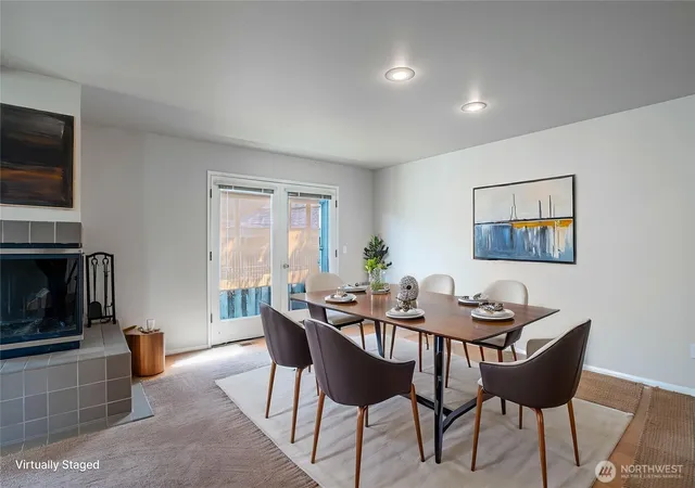 Photo 3 of Townhouse for sale at 433 W Webster Ave, Chelan, WA 98816 | MLS# NWM2540852 | Listing updated on 2026-09-22