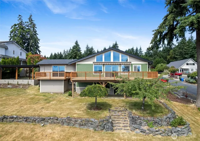 Photo 2 of Single family home for sale at 1268 Pilchuck Dr Fi, Fox Island, WA 98333 | MLS# NWM2540878 | Listing updated on 2026-10-02