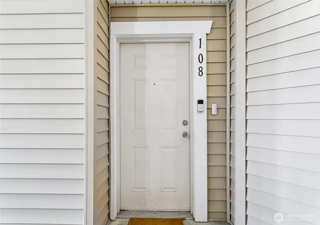 Photo 3 of Condo for sale at 13421 97th Avenue E #108, Puyallup, WA 98373 | MLS# NWM2540888 | Listing updated on 2026-09-28