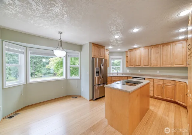 Photo 4 of Single family home for sale at 2651 Obrien Rd, Port Angeles, WA 98362 | MLS# NWM2540916 | Listing updated on 2026-09-30