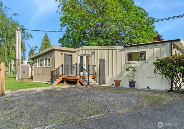 Photo 2 of Manufactured home for sale at 1645 S 272nd Street #56, Federal Way, WA 98003 | MLS# NWM2540922 | Listing updated on 2026-09-29