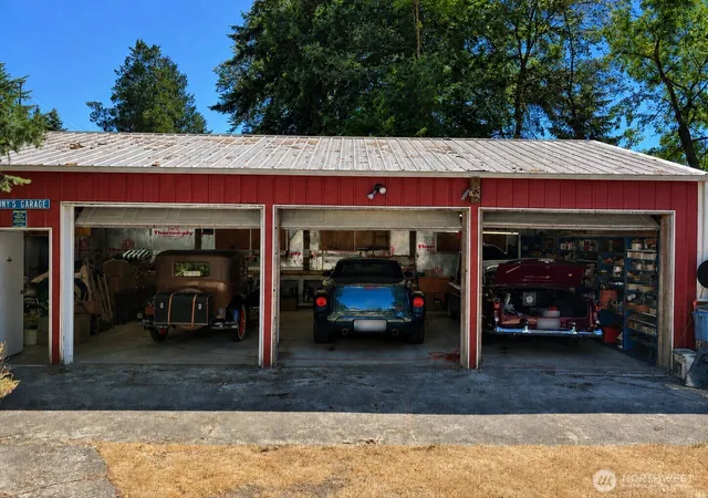 Photo 2 of Sale Pending at 2345 N 130th Street, Seattle, WA 98133 | MLS# NWM2540946 | Listing updated on 2026-09-23