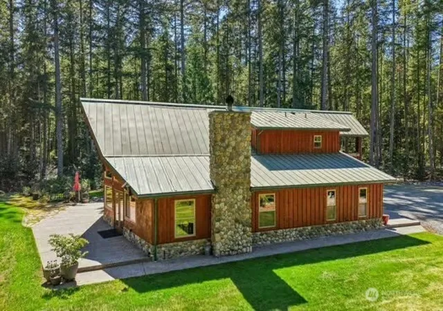 Photo 3 of Single family home for sale at 5154 Strider Rd, Langley, WA 98260 | MLS# NWM2540950 | Listing updated on 2026-09-22