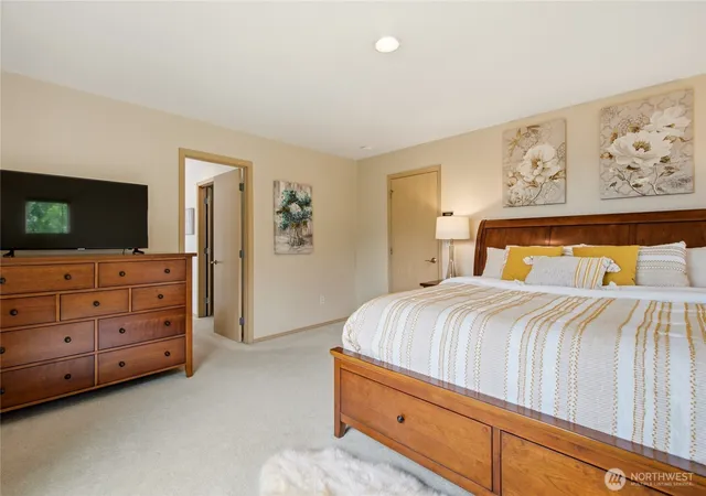 Photo 4 of Sale Pending at 5801 120th Place SE, Snohomish, WA 98296 | MLS# NWM2540956 | Listing updated on 2026-09-25
