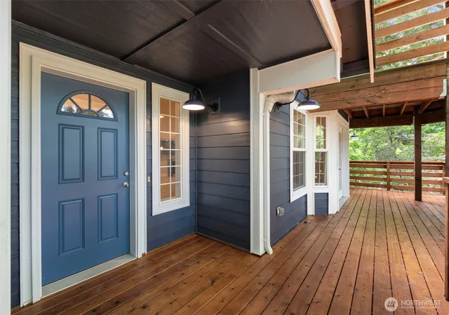 Photo 4 of Single family home for sale at 5633 Lake Saint Clair Dr SE, Olympia, WA 98513 | MLS# NWM2540971 | Listing updated on 2026-09-29
