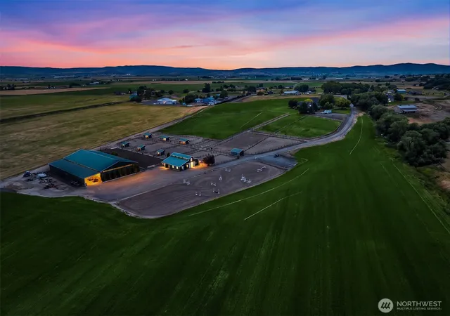 Photo 2 of Single family home for sale at 1401 Emerson Rd, Ellensburg, WA 98926 | MLS# NWM2540972 | Listing updated on 2026-09-22
