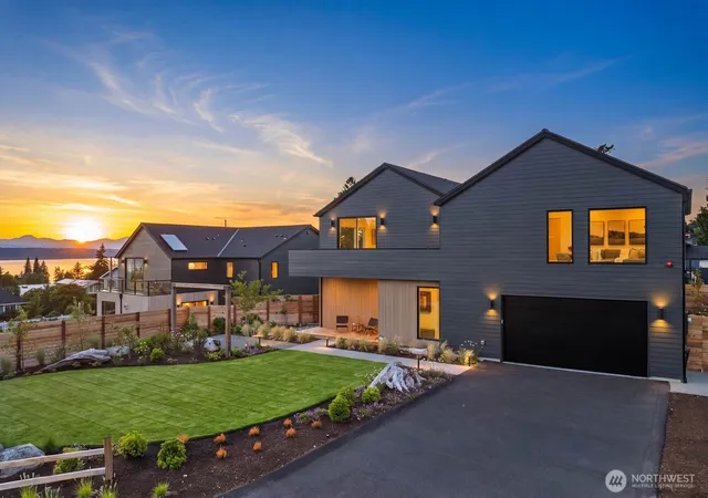 Single family home for sale at 18636 2nd Avenue SW, Normandy Park, WA 98166 | MLS# NWM2540985 | Listing updated on 2026-10-01