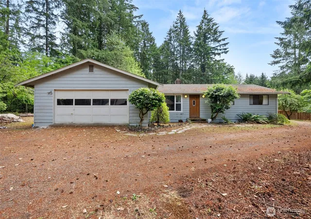 Photo 4 of Single family home for sale at 7126 80th Street NW, Gig Harbor, WA 98335 | MLS# NWM2541051 | Listing updated on 2026-09-22