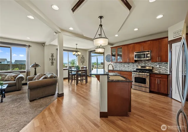 Photo 3 of Single family home for sale at 6916 37th Place NE, Marysville, WA 98270 | MLS# NWM2541055 | Listing updated on 2026-10-02