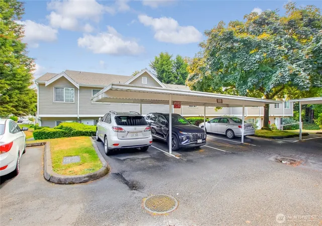Photo 3 of Single family home for sale at 2100 S 336th Street #Q3, Federal Way, WA 98003 | MLS# NWM2541056 | Listing updated on 2026-09-22