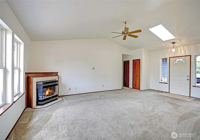 Photo 4 of Single family home for sale at 283 Meadow Dr, Camano Island, WA 98282 | MLS# NWM2541073 | Listing updated on 2026-09-29