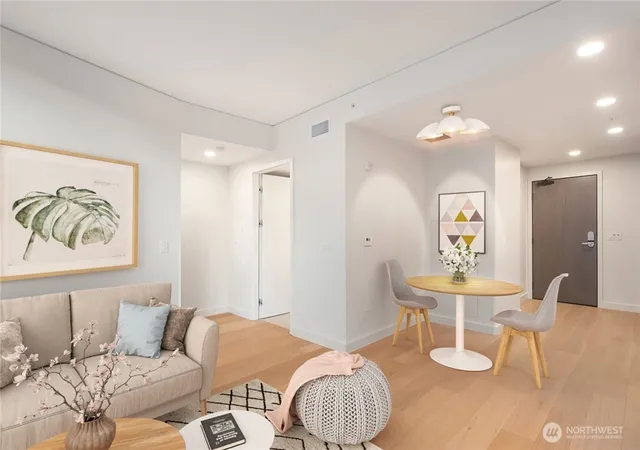 Photo 4 of Condo for sale at 121 Stewart St #1308, Seattle, WA 98101 | MLS# NWM2541098 | Listing updated on 2026-09-27