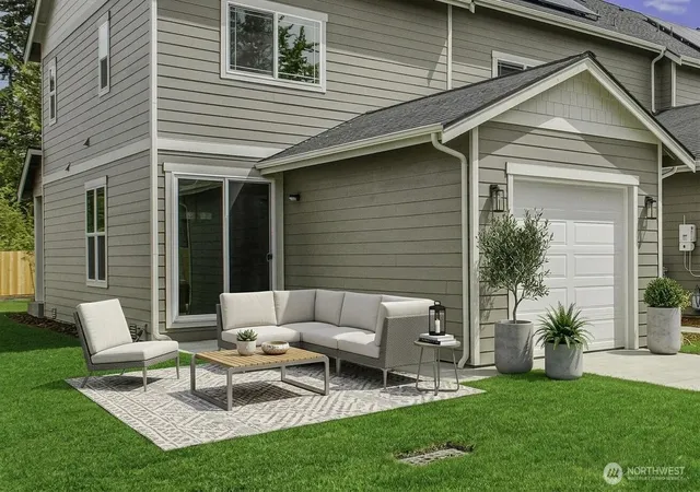 Photo 2 of Townhouse for sale at 1402 E 51st Street, Tacoma, WA 98404 | MLS# NWM2541114 | Listing updated on 2026-10-01
