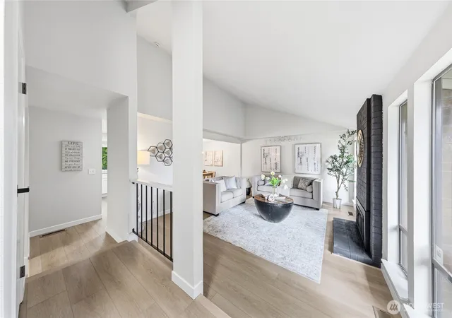 Photo 4 of Single family home for sale at 4123 SW 328th Street, Federal Way, WA 98023 | MLS# NWM2541137 | Listing updated on 2026-09-22