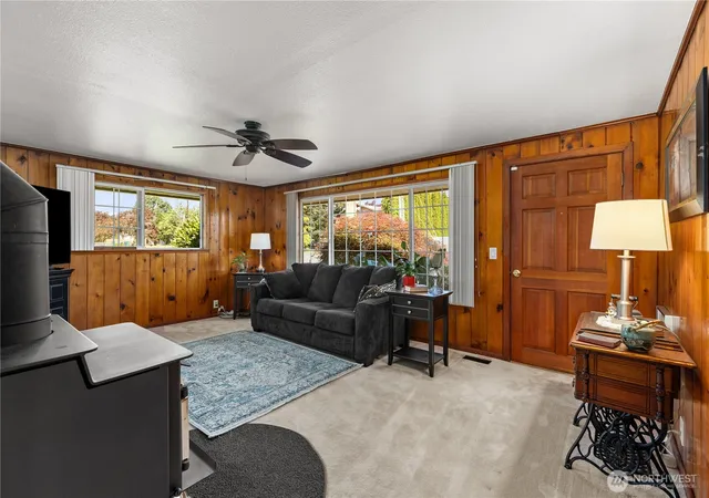 Photo 3 of Single family home for sale at 426 4th Avenue SE, Pacific, WA 98047 | MLS# NWM2541140 | Listing updated on 2026-09-22