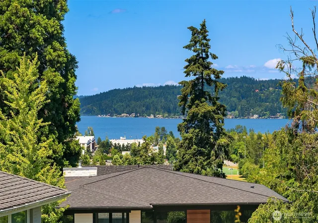 Photo 3 of Sale Pending at 5757 64th Avenue NE, Seattle, WA 98105 | MLS# NWM2541143 | Listing updated on 2026-10-06