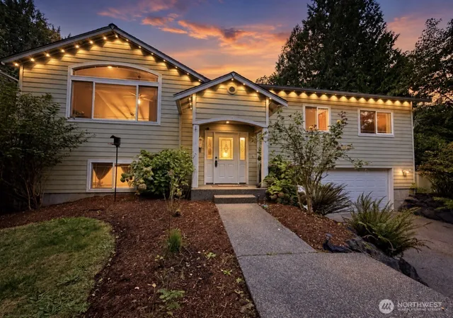 Photo 1 of Contingent at 6337 Se Heather Ln, Port Orchard, WA 98366 | MLS# NWM2541174 | Listing updated on 2026-09-26