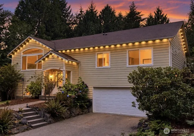 Photo 2 of Contingent at 6337 Se Heather Ln, Port Orchard, WA 98366 | MLS# NWM2541174 | Listing updated on 2026-09-26