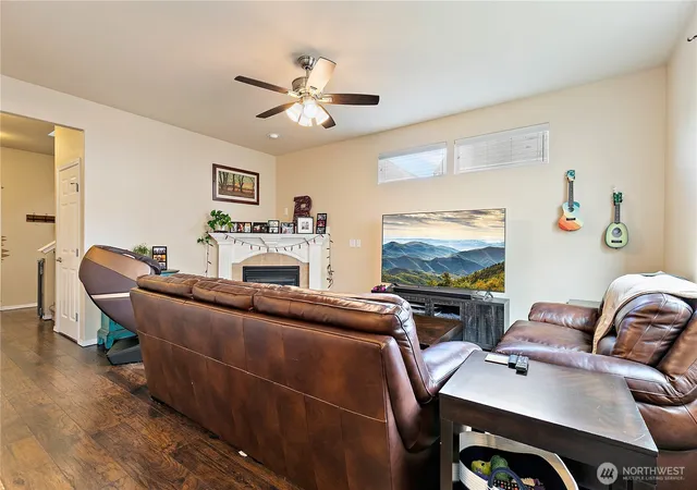 Photo 3 of Single family home for sale at 111 178th Street Ct E, Spanaway, WA 98387 | MLS# NWM2541181 | Listing updated on 2026-09-22