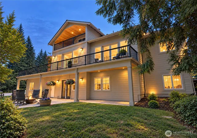 Photo 1 of Single family home for sale at 18210 Homeview Dr, Edmonds, WA 98026 | MLS# NWM2541190 | Listing updated on 2026-09-24