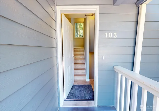 Photo 2 of Sale Pending at 1307 Nw Slate Ln #103, Silverdale, WA 98383 | MLS# NWM2541193 | Listing updated on 2026-09-04