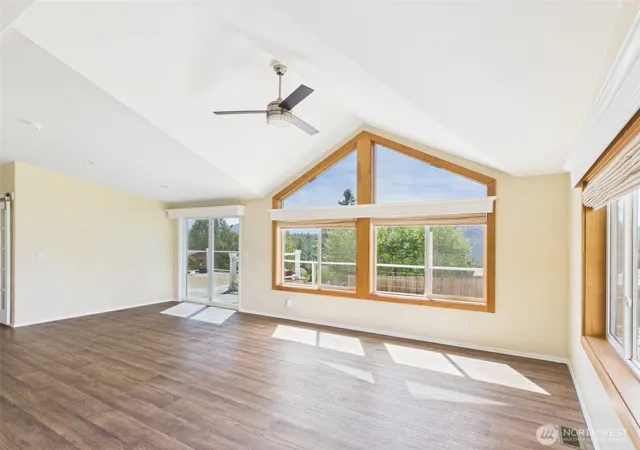 Photo 2 of Manufactured home for sale at 220 Center Rd, Republic, WA 99166 | MLS# NWM2541221 | Listing updated on 2026-09-22