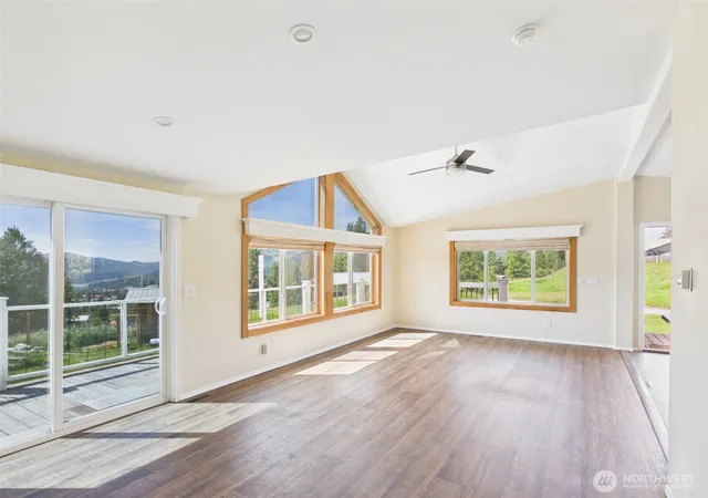 Photo 3 of Manufactured home for sale at 220 Center Rd, Republic, WA 99166 | MLS# NWM2541221 | Listing updated on 2026-09-22