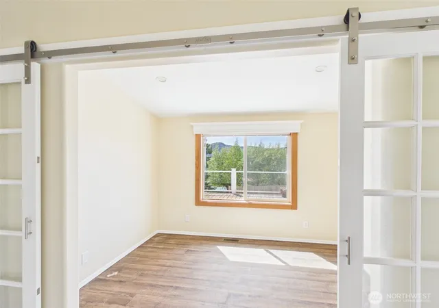 Photo 4 of Manufactured home for sale at 220 Center Rd, Republic, WA 99166 | MLS# NWM2541221 | Listing updated on 2026-09-22