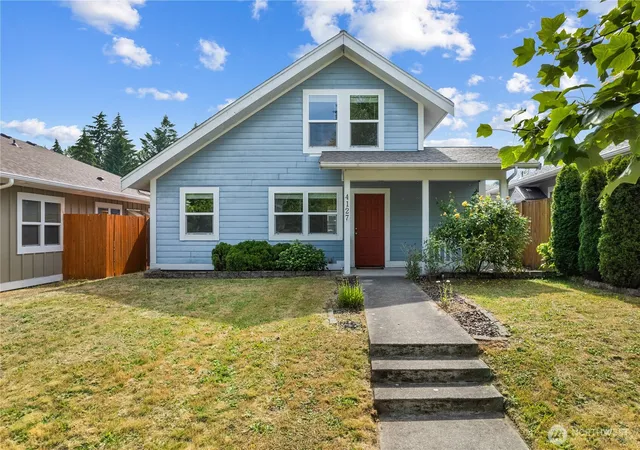 Photo 1 of Single family home for sale at 4127 E T St, Tacoma, WA 98404 | MLS# NWM2541243 | Listing updated on 2026-09-22