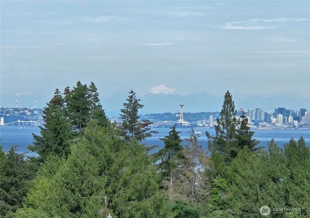 Photo 3 of Single family home for sale at 8102 E Perelli Ln, Port Orchard, WA 98366 | MLS# NWM2541293 | Listing updated on 2026-09-29