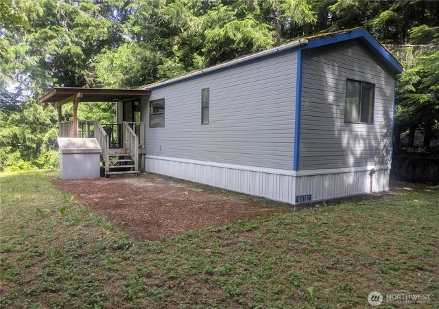 Photo 2 of Manufactured home for sale at 44787 Kachess Trl #2C22, Concrete, WA 98237 | MLS# NWM2541302 | Listing updated on 2026-09-22