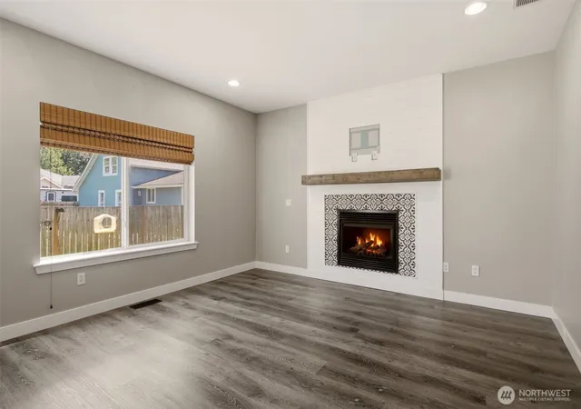 Photo 3 of Single family home for sale at 8517 36th Avenue NE, Marysville, WA 98270 | MLS# NWM2541314 | Listing updated on 2026-10-29