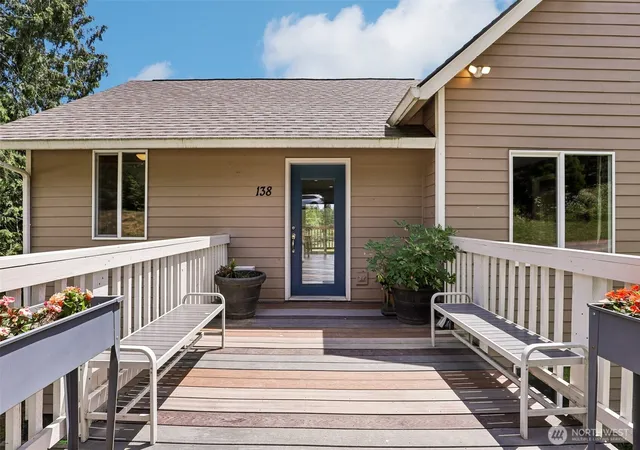 Photo 2 of Single family home for sale at 138 Marian Ln, Ariel, WA 98603 | MLS# NWM2541320 | Listing updated on 2026-09-22