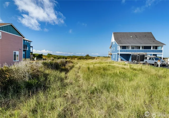 Photo 3 of Land for sale at 1075 Ocean Shrs Blvd SW, Ocean Shores, WA 98569 | MLS# NWM2541336 | Listing updated on 2026-09-22