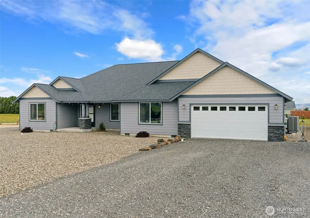 Photo 4 of Single family home for sale at 1510 Bitterbrush Dr, Ellensburg, WA 98926 | MLS# NWM2541377 | Listing updated on 2026-09-22