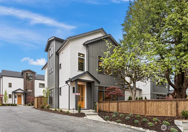 Photo 1 of Single family home for sale at 9315 132nd Avenue Ne, Kirkland, WA 98033 | MLS# NWM2541387 | Listing updated on 2026-09-28
