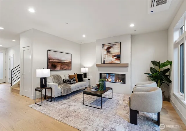 Photo 4 of Single family home for sale at 9315 132nd Avenue NE, Kirkland, WA 98033 | MLS# NWM2541387 | Listing updated on 2026-09-28