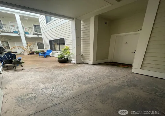 Photo 3 of Sale Pending at 1101 Mckenzie Ave #206, Bellingham, WA 98225 | MLS# NWM2541389 | Listing updated on 2026-09-25
