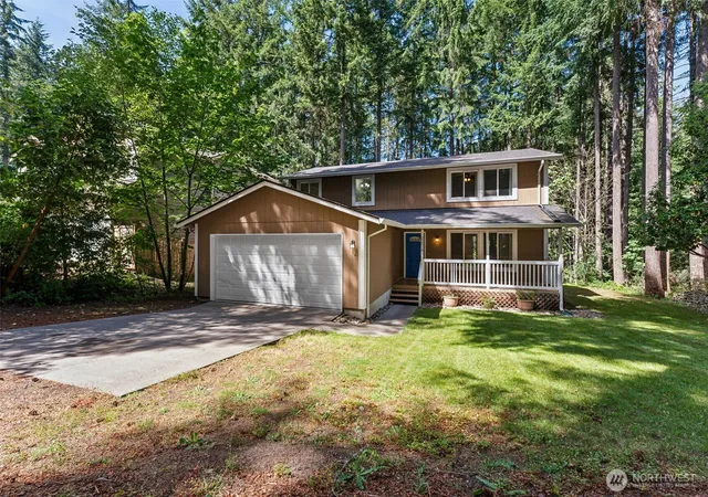 Photo 2 of Single family home for sale at 22518 Bluewater Dr Se, Yelm, WA 98597 | MLS# NWM2541402 | Listing updated on 2026-09-22