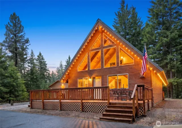 Photo 2 of Single family home for sale at 420 Vinegar Bnd Rd, Ronald, WA 98940 | MLS# NWM2541430 | Listing updated on 2026-09-22
