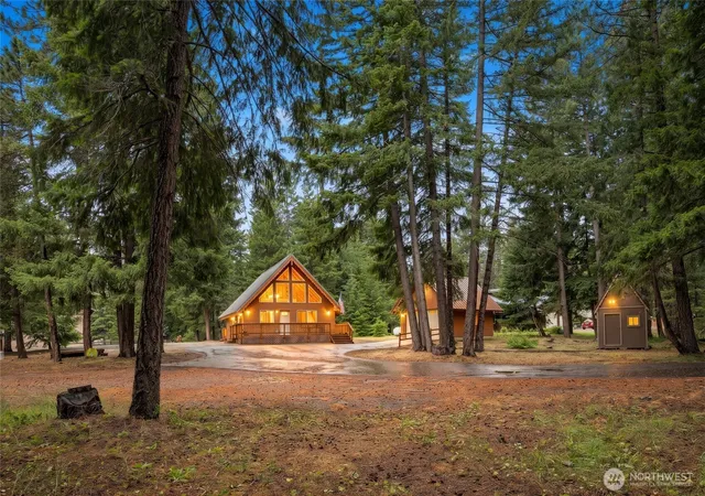 Photo 3 of Single family home for sale at 420 Vinegar Bnd Rd, Ronald, WA 98940 | MLS# NWM2541430 | Listing updated on 2026-09-22