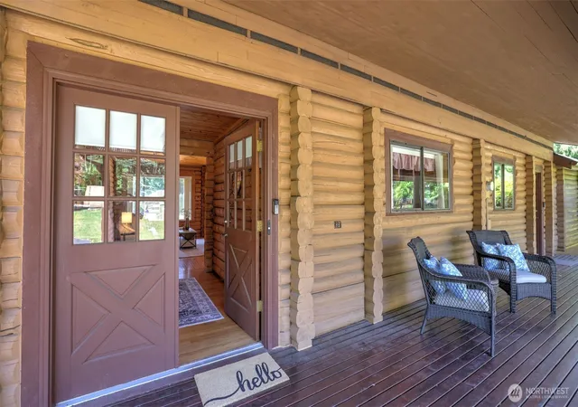Photo 2 of Single family home for sale at 28121 197th Avenue Se, Kent, WA 98042 | MLS# NWM2541443 | Listing updated on 2026-09-22