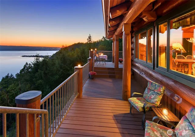 Photo 2 of Single family home for sale at 53 Combs Pl, Port Townsend, WA 98368 | MLS# NWM2541551 | Listing updated on 2026-09-22