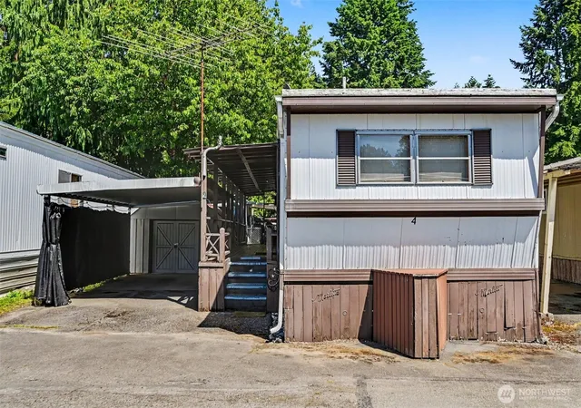 Photo 1 of Manufactured home for sale at 10515 Woodinville Dr #4, Bothell, WA 98011 | MLS# NWM2541577 | Listing updated on 2026-09-21