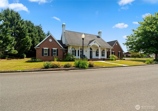 Photo 3 of Single family home for sale at 448 Is Green Way, Lynden, WA 98264 | MLS# NWM2541587 | Listing updated on 2026-09-30