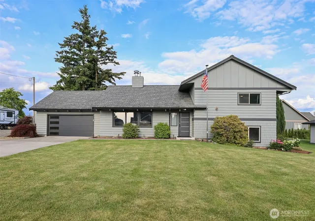 Photo 1 of Single family home for sale at 8808 Line Rd, Lynden, WA 98264 | MLS# NWM2541625 | Listing updated on 2026-10-01